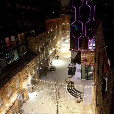 Apartment Enjoy Luxury And Convenience @best Area Of